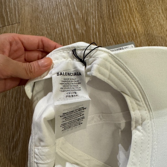 balenciaga cap with logo unisex - Picture 6 of 8